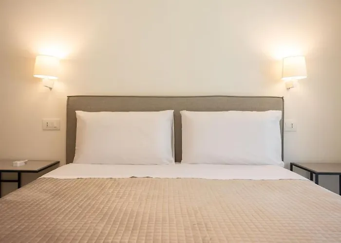 Luxury Jacuzzi Atena * Palermo