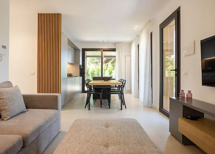 Lejlighed Luxury Jacuzzi Atena